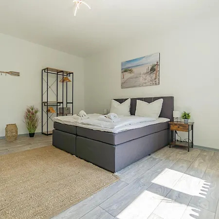Ostseeapartment_80m2_3xschlafzimmer_2xparkplatz_netflix_waschtrockner Apartament